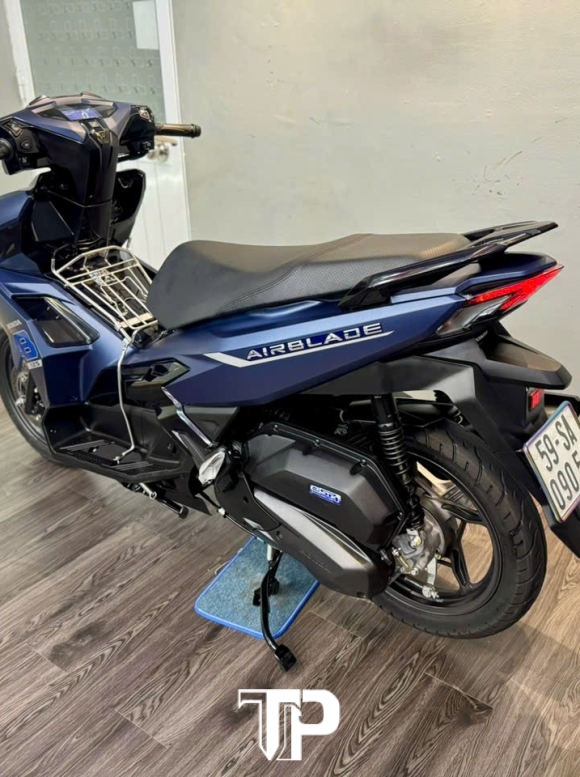 AB 125 2023 1000km bs 09051