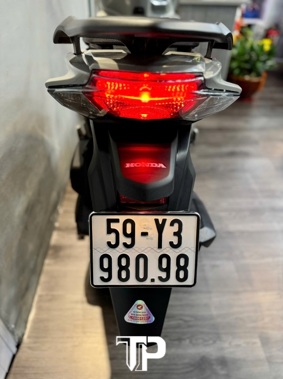 Vision 2024 bản cao cấp bs 98098