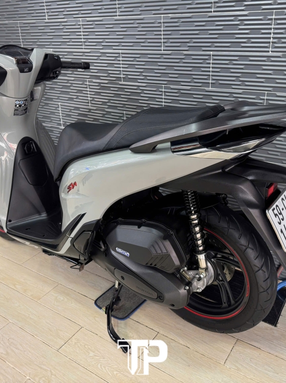 SH 150 abs 22 3000km  bs 14647