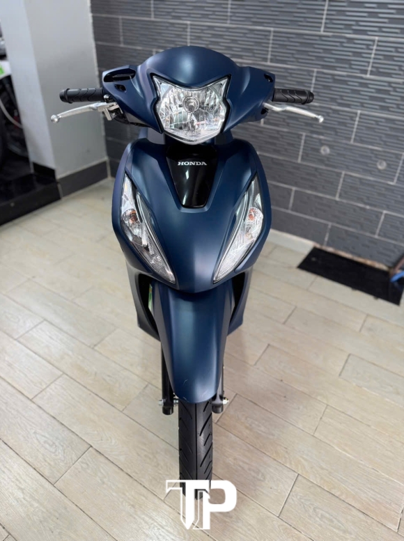 Vision 2024 mẫu mới 700km bs 13006