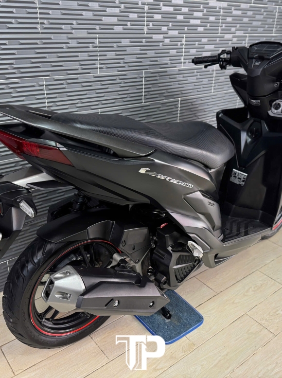Vario 150 3000km bs 77049