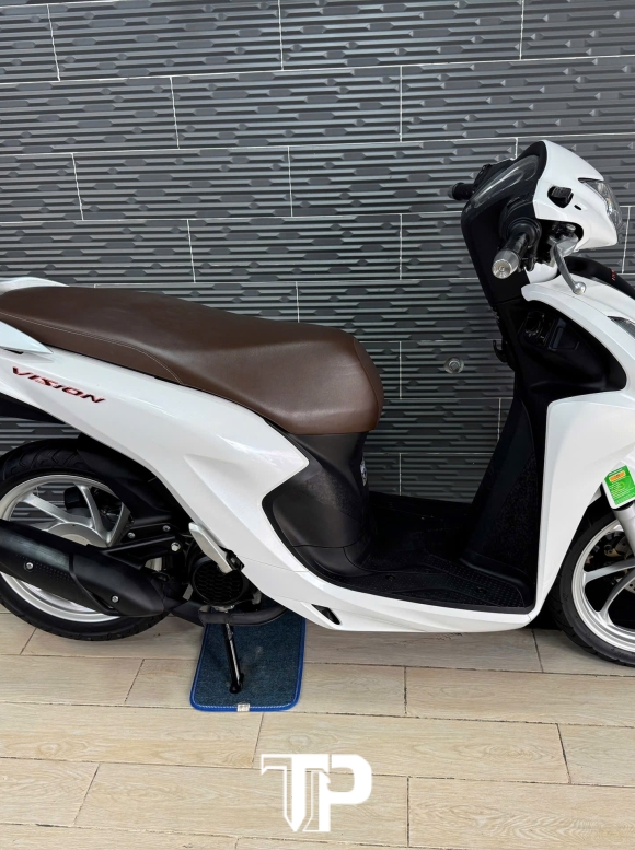 Vision mẫu mới 2023 bs 18073