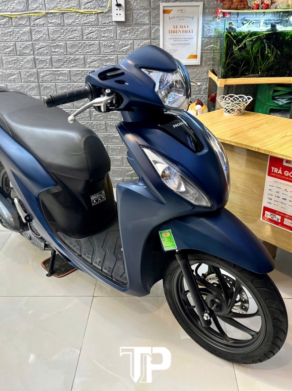 Vision 2023 xanh nhám 3000km bs 72974