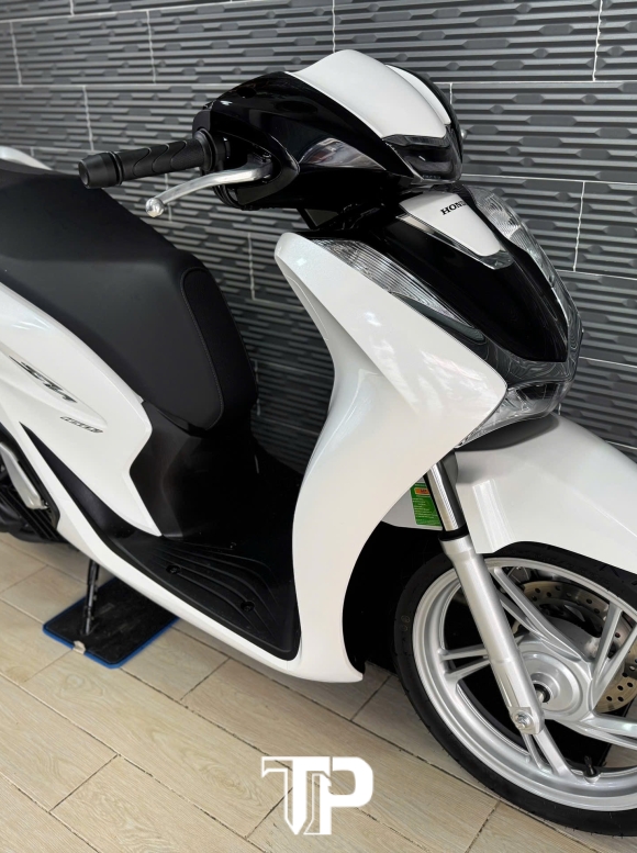 SH 160 abs 2024 3000km bs 04790