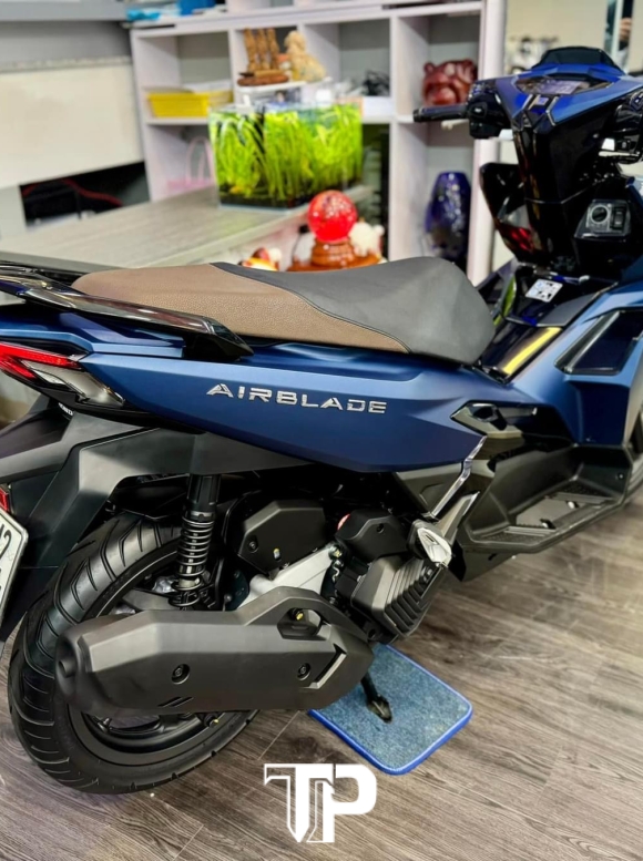 AB 160 2024 1000km bs 76137