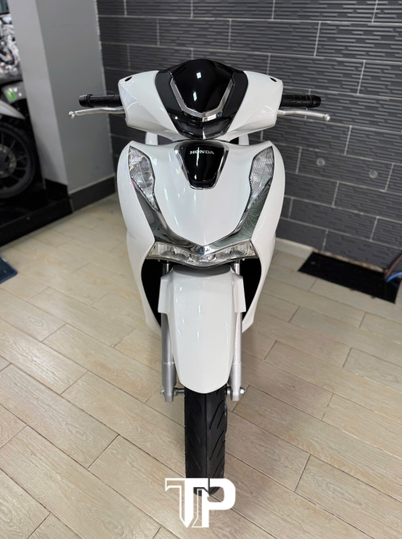 SH 125 2023 6k km bs 15963