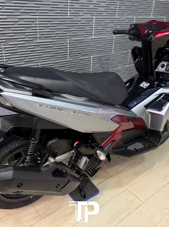 AB 125 4val mẫu mới 2025 bs52446