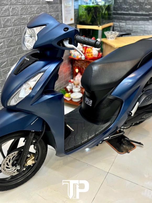 Vision 2023 xanh nhám 3000km bs 72974