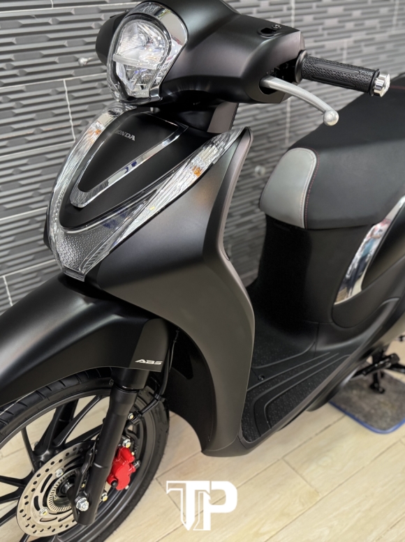 SH Mode 2025 Bạc Đen Thể Thao Bstp