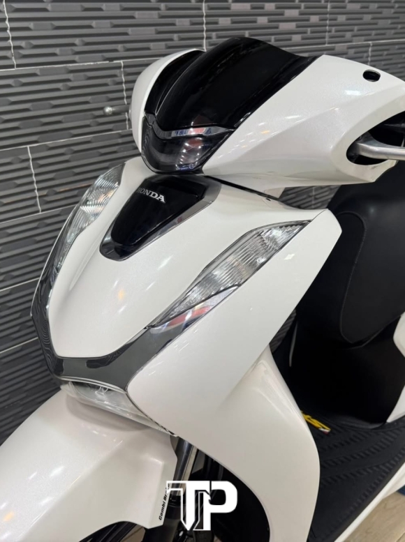 SH 125 cbs 2023 9k km