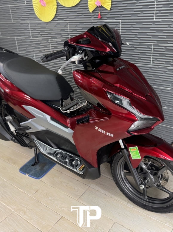 Honda Ab 125 date 2024 Đỏ Đen mẫu mới Bs 325.24