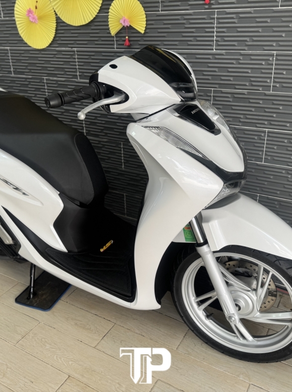 Honda SH150 date 2021 Abs Trắng Bs Sài Gòn