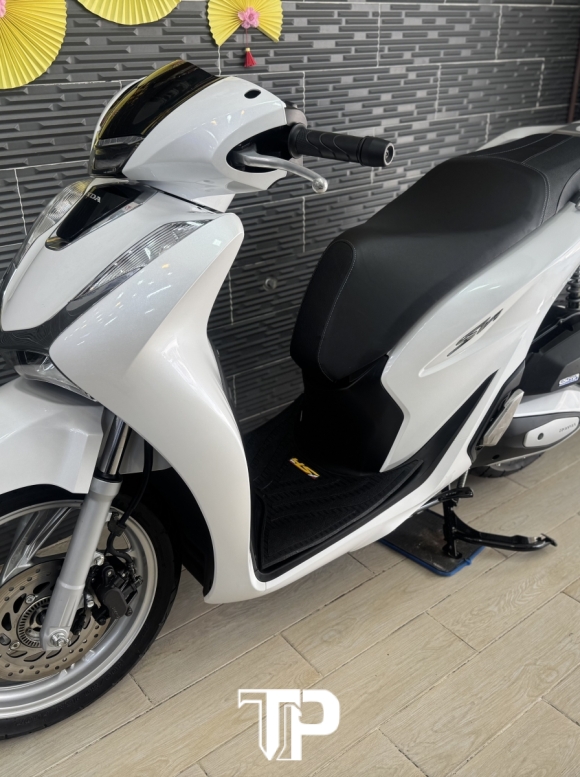 Honda SH150 date 2021 Abs Trắng Bs Sài Gòn