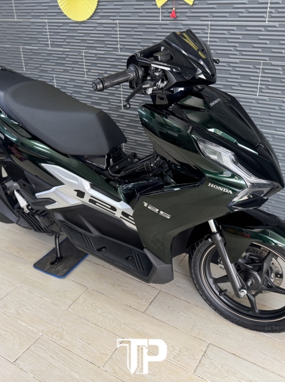 Honda AB125 date 2025 Xanh Đen Petro 