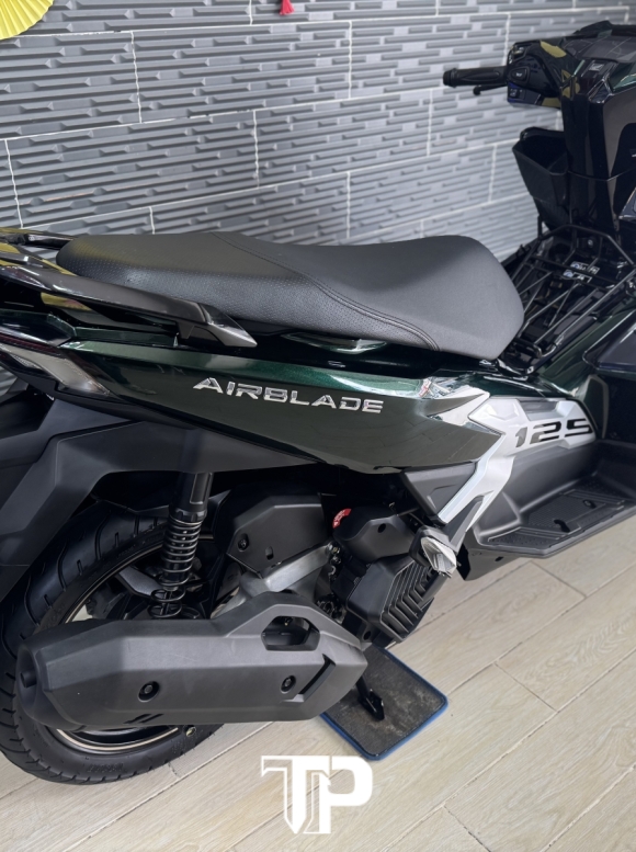 Honda AB125 date 2025 Xanh Đen Petro 