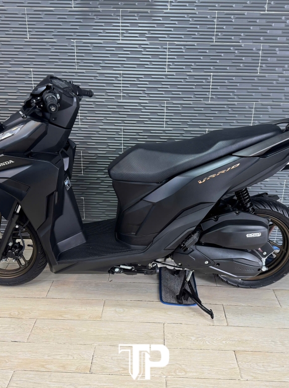 Vario 125 2024 700km . Bstp