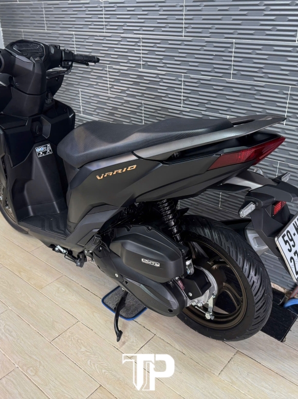 Vario 125 2024 700km . Bstp