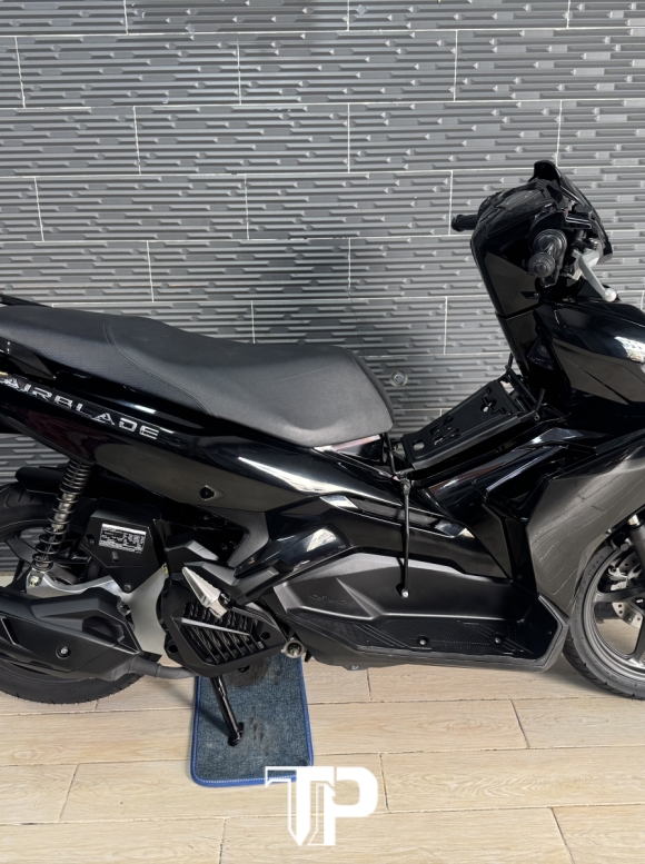Honda AB125 date 2021 Đen Bóng 