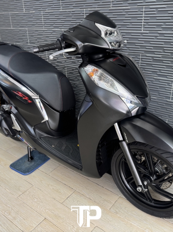 Honda SH300i date 2017 Đen Nhám Bstp