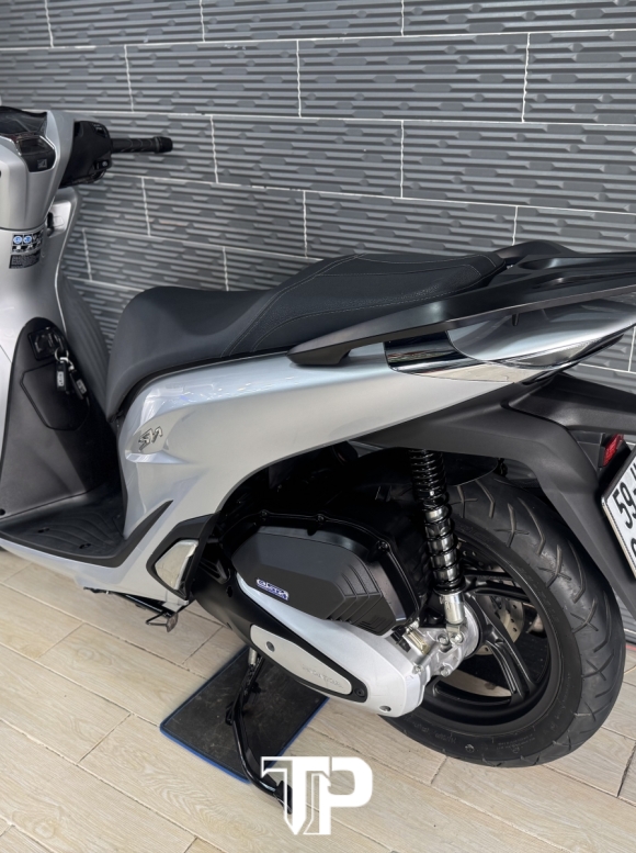 Honda SH125 date 2023 Bạc Porsche Sporty  Bstp