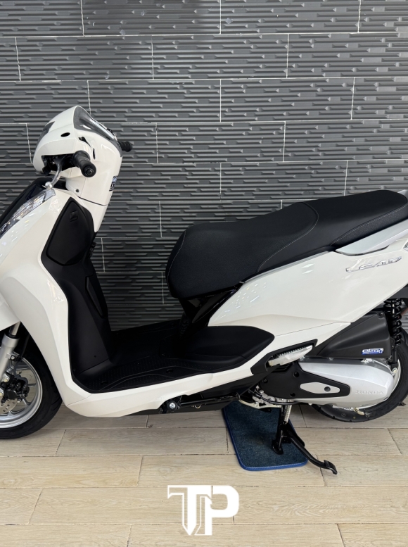 Honda Lead New 100% Đủ màu cho ae chọn 