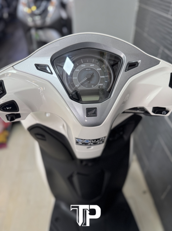 Honda Lead New 100% Đủ màu cho ae chọn 