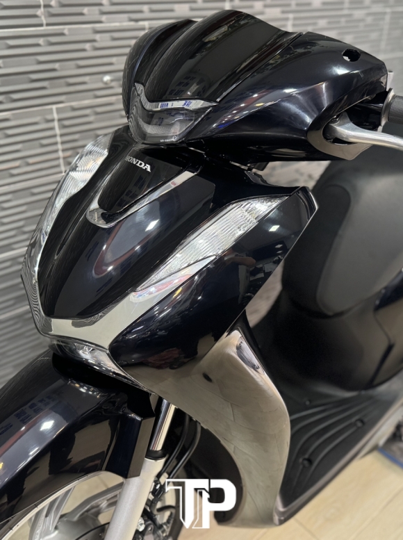 Honda SH125 date 2025 Đen Bóng Bs Sài Gòn