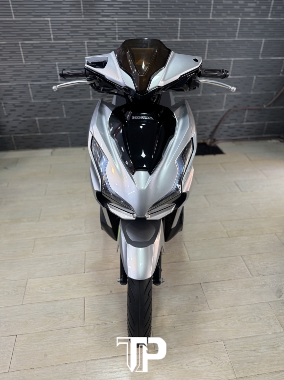 Honda AB150 date 2021 Bạc Porsche