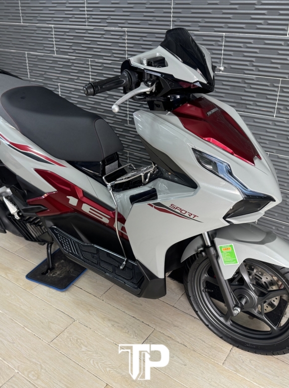 Honda AB160 date 2025 Xám Xi măng 