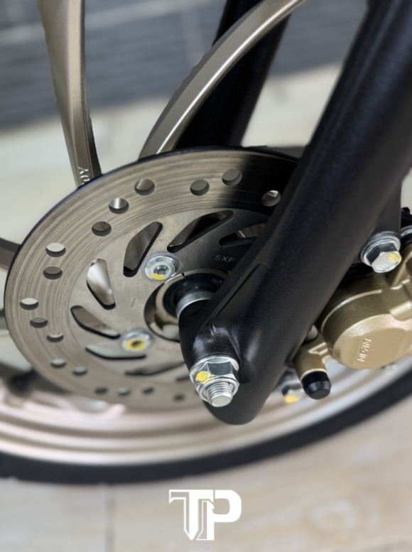 Honda Vision 2025 Màu Cánh Dán mâm đồng