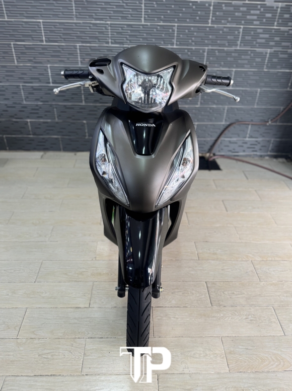 Honda Vision 2025 Màu Cánh Dán mâm đồng