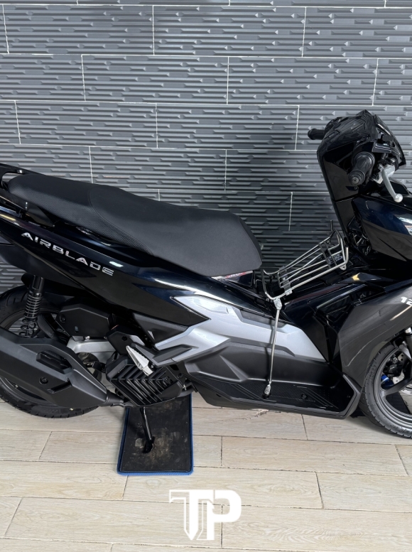 Honda AB125 date 2025 Đen Bóng Bstp 9 chủ