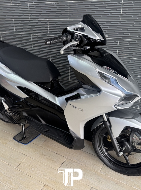 Honda AB160 date 2022 Bạc Porsche Bstp