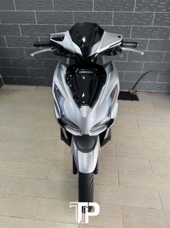 Honda Air Balde 160 date 2022 -4val Bạc Porsche Bstp