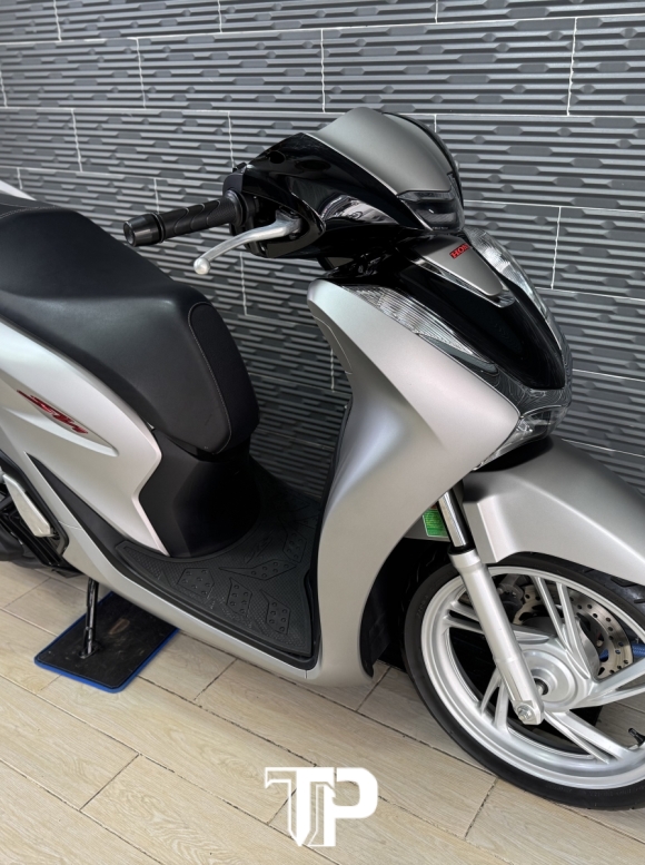 Honda SH125 date 2022 Bạc Nhám Bstp