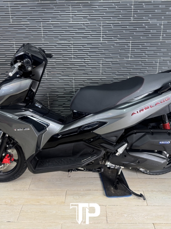 Honda AB125 date 2025 Xám Đen Bstp