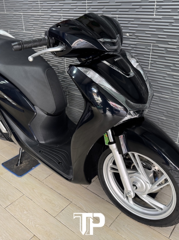 Honda SH125 date 2024 Đen Bóng Bstp