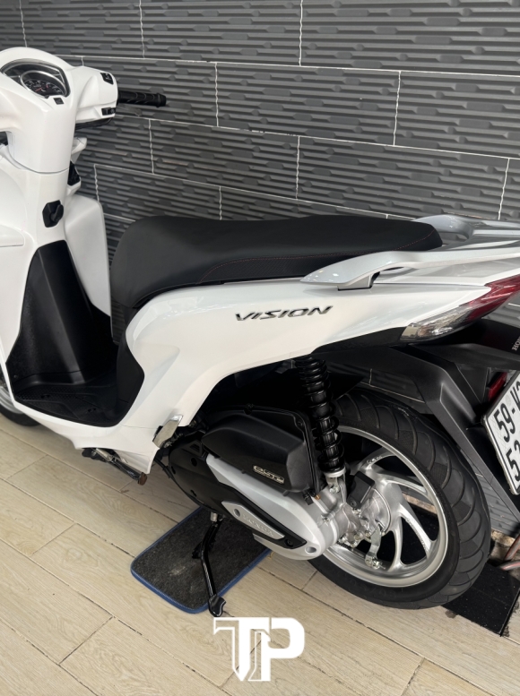 Honda Vision 2021 Trắng Đen Bs Sài Gòn