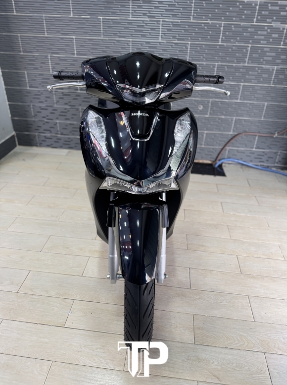 Honda SH125 date 2024 Đen Bóng Bstp