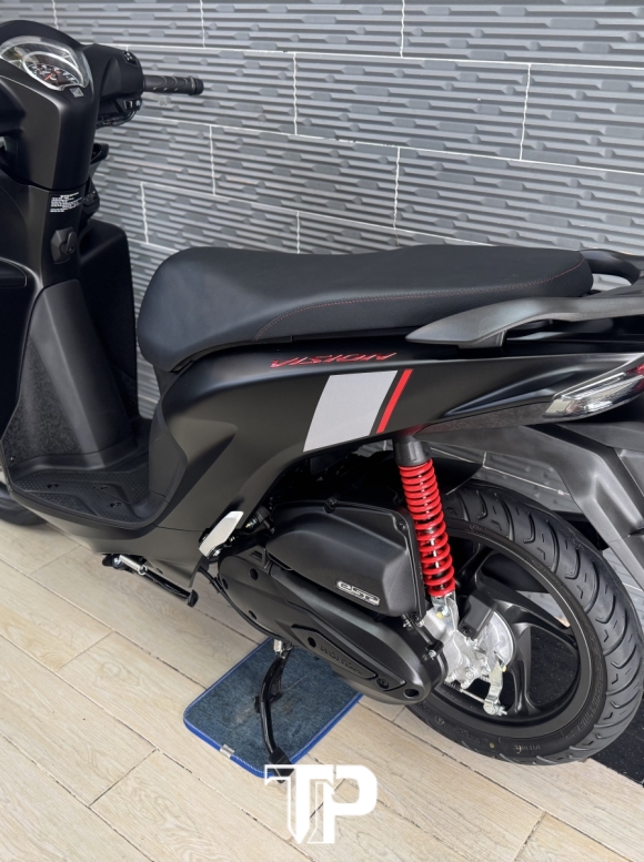 Honda Vision Đen Nhám Thể Thao Bánh lớn New 