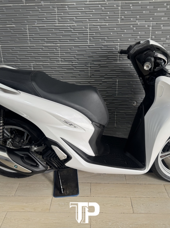 Honda SH125 abs 2022 Trắng Đen Panda Bstp