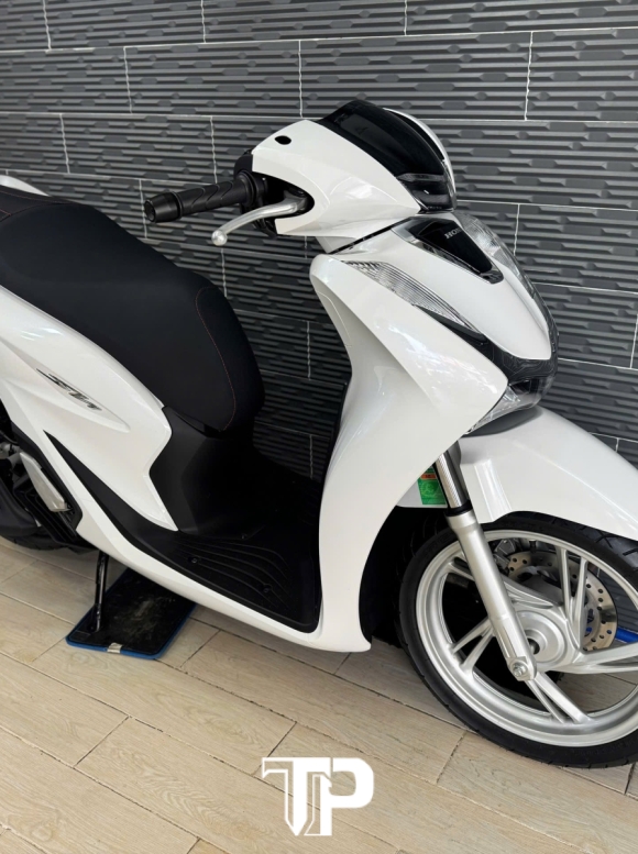 Honda SH150 abs Trắng 2021 Biển SG