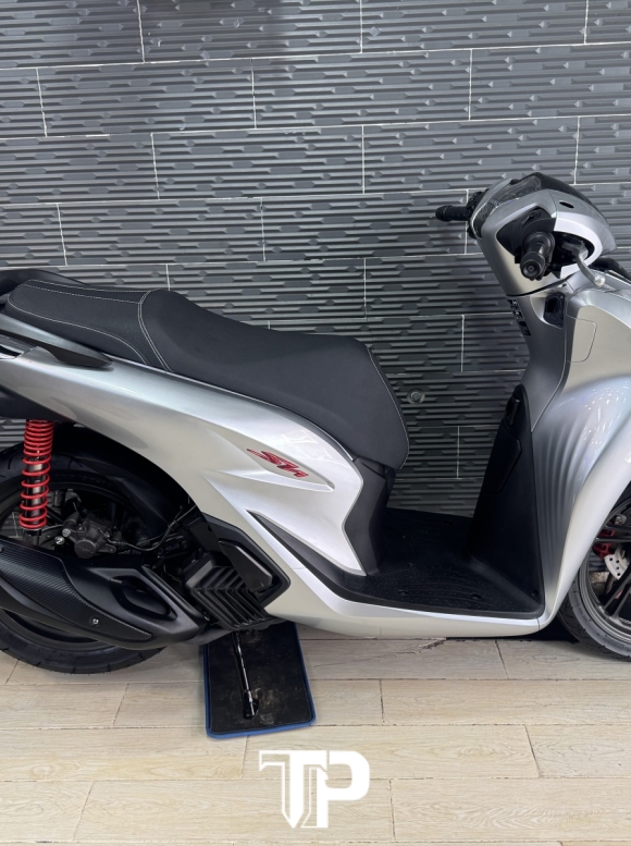 Honda SH160 date 2023 Abs Bạc Porsche Bstp