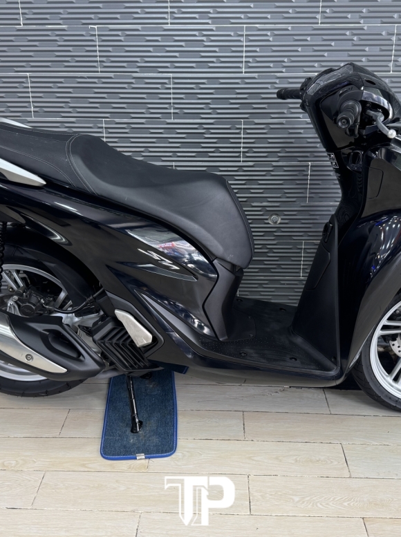 Honda SH125 date 2022 Đen Bóng Bstp 