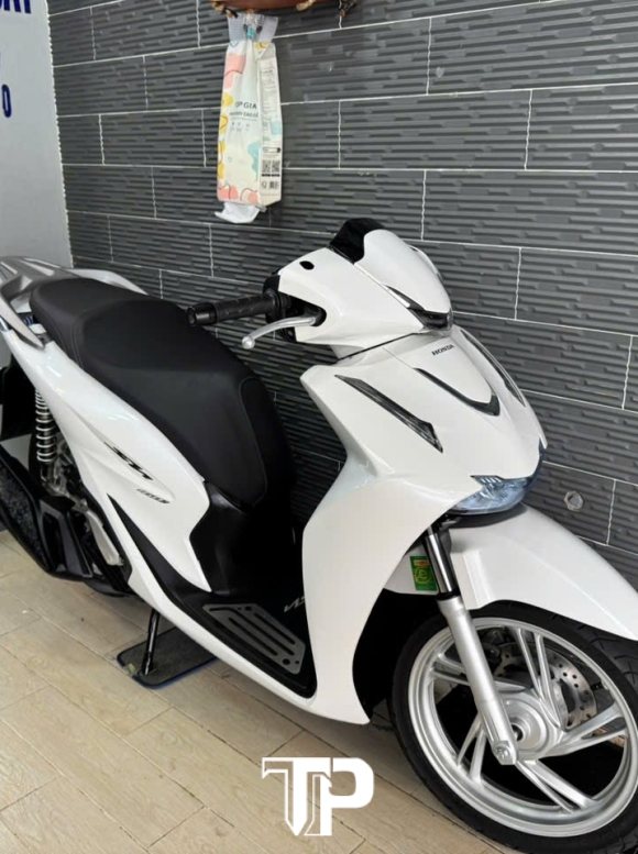 Honda SH125 Mẫu Mới 2026 Trắng Bs Sài Gòn