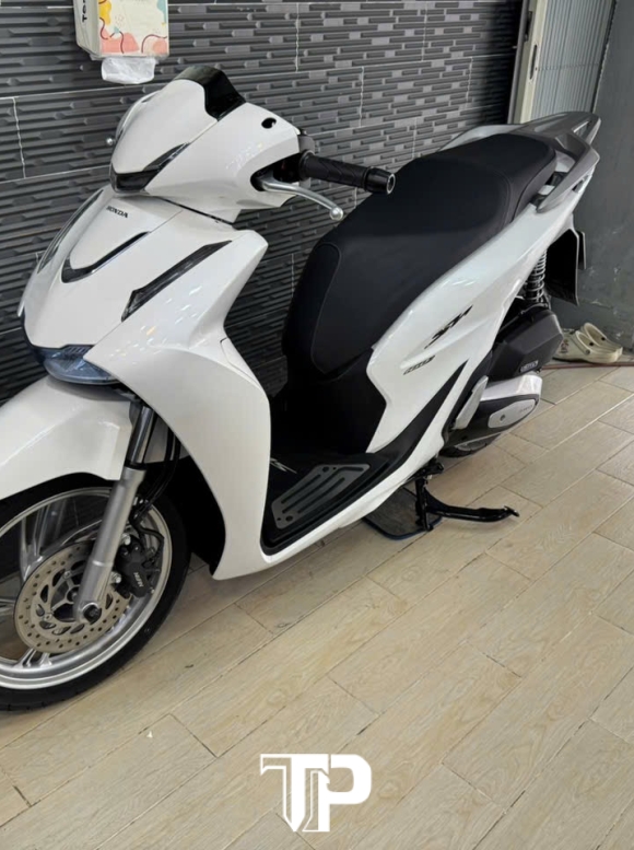 Honda SH125 Mẫu Mới 2026 Trắng Bs Sài Gòn