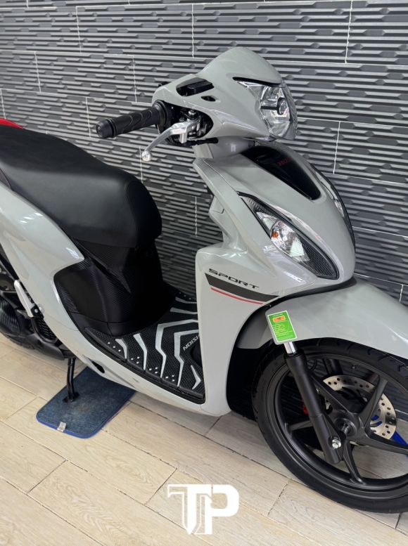 Honda Vision 2025 Bánh lớn Xám Xi Măng