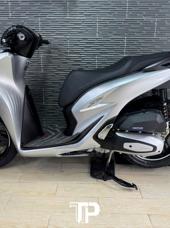 Honda SH125 date 2022 Bạc Đen Porsche Bstp