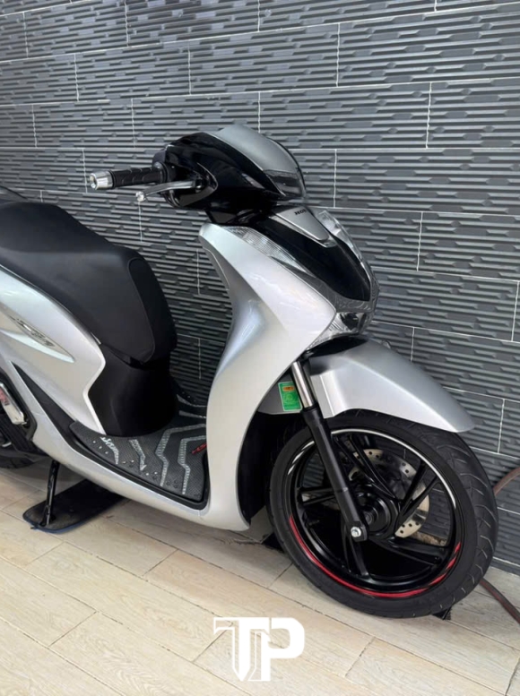 Honda SH125 date 2022 Bạc Đen Porsche Bstp