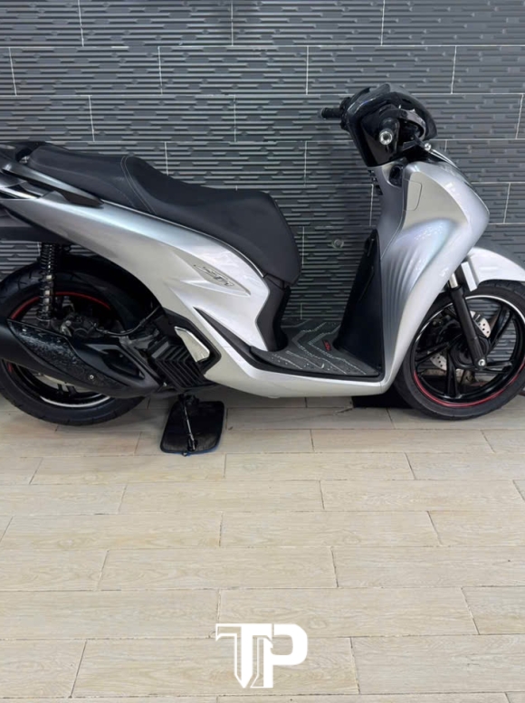 Honda SH125 date 2022 Bạc Đen Porsche Bstp